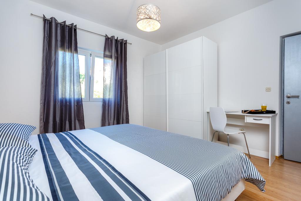 Holiday Home Iris Marina Buitenkant foto